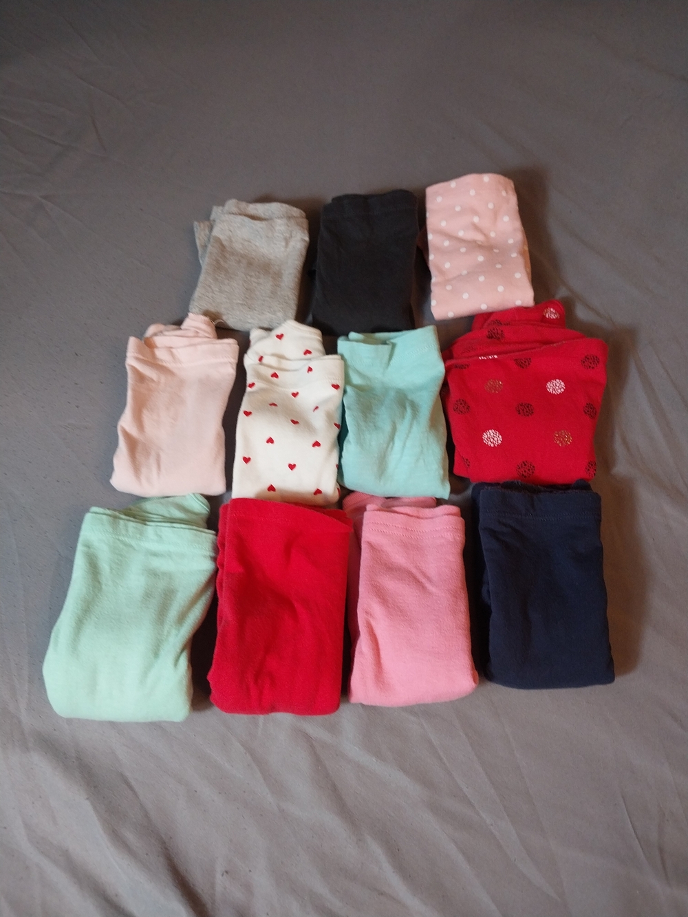 Jumping Beans, Carter's, Oshkosh, Hello Kitty 11-Piece Mix-and-Match Lot #B3